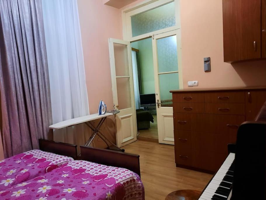 Nataly Apartament-Old Tbilisi Center Exterior foto